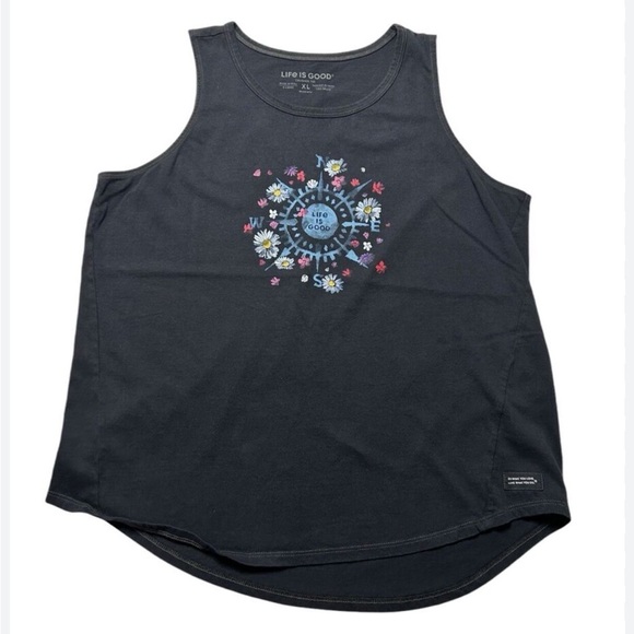 NWT Life Is Good Women's High-Low
Crusher Tank Top Beauty in All DIRECTIONS - Picture 8 of 9